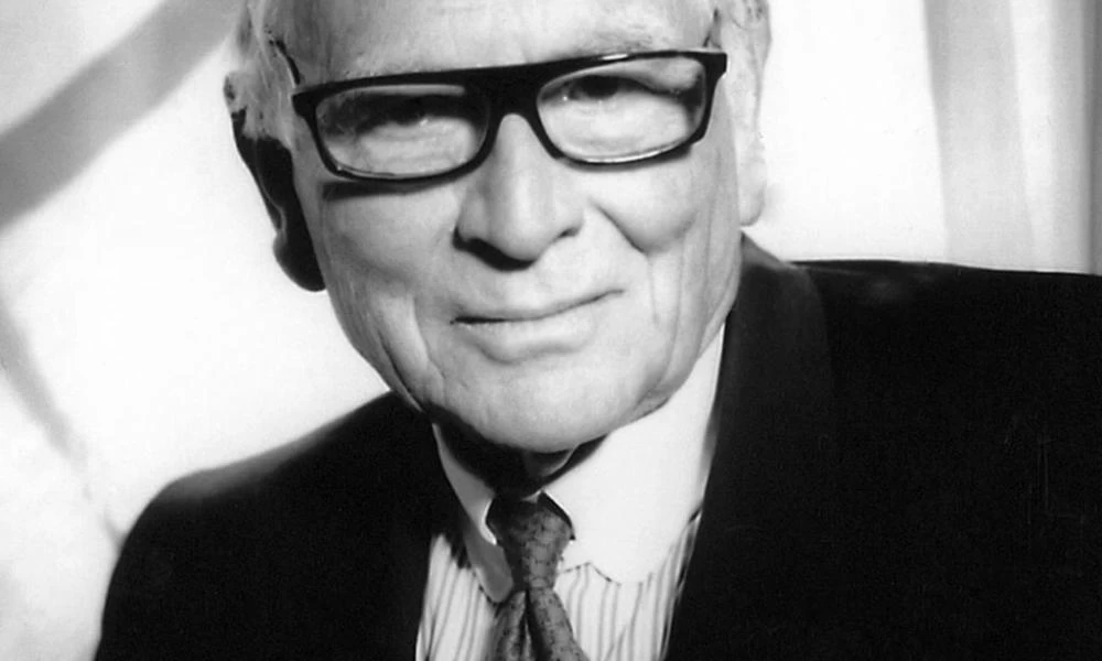 ΈΚΤΑΚΤΟ: Κι άλλη απώλεια στην εκπνοή του 2020-Πέθανε ο Πιέρ Καρντέν